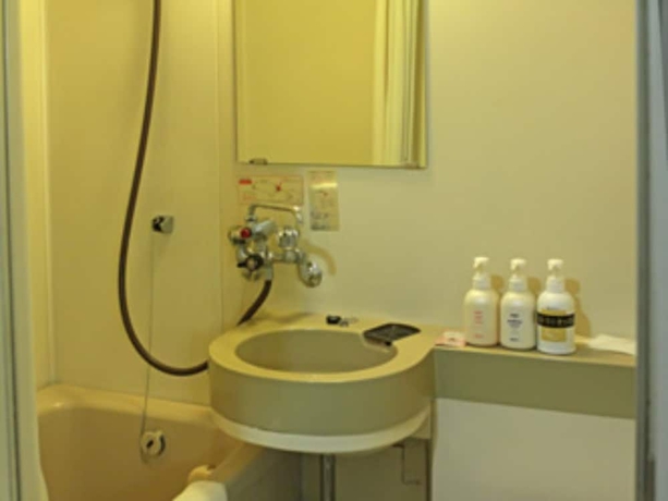 Imagen de la habitación del Hotel Ueda Plaza. Foto 4