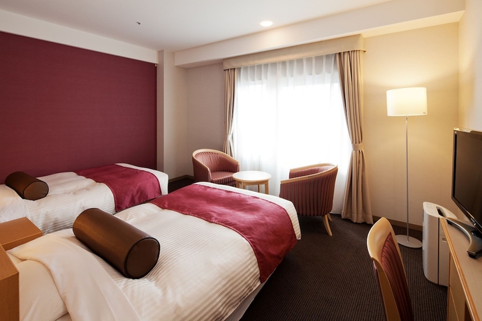 Imagen de la habitación del Hotel Ueda Tokyu Rei. Foto 8