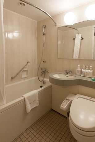 Imagen de la habitación del Hotel Ueda Tokyu Rei. Foto 14