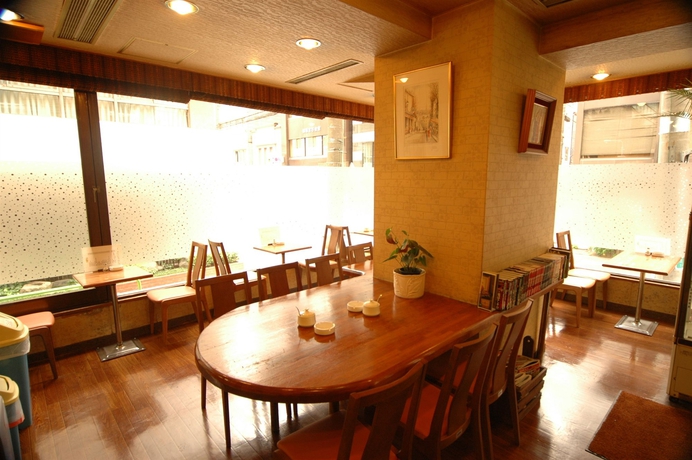 Imagen del bar/restaurante del Hotel Ueno First City. Foto 3