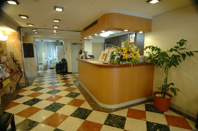 Imagen de los interiores del Hotel Ueno First City. Foto 10
