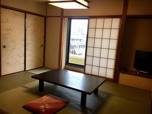 Imagen de la habitación del Hotel Ueno Terminal. Foto 12
