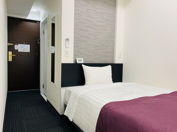 Imagen de la habitación del Hotel Ueno Urban. Foto 11