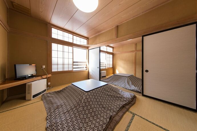 Imagen de la habitación del Hotel Uenohara Lodge Yamanoie. Foto 7
