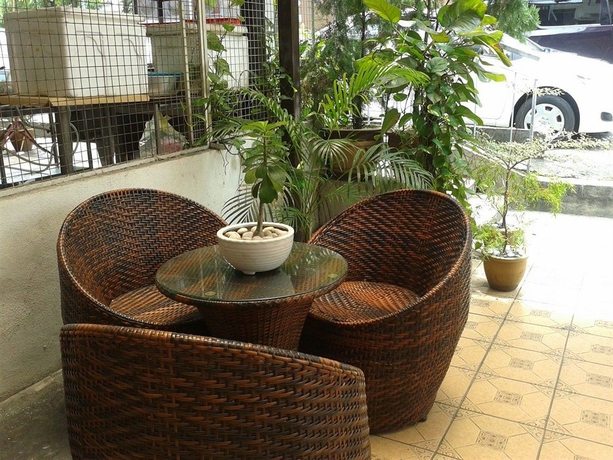 Imagen de los exteriores del Hotel Ufo Capsule. Foto 7