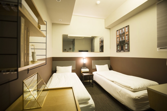 Imagen de la habitación del Hotel Uh. Foto 2