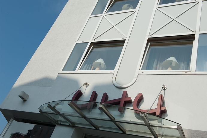 Imagen de los exteriores del Hotel Uhu Garni Köln. Foto 11