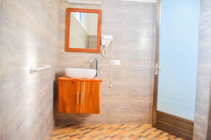 Imagen de la habitación del Hotel Uhuru House and Restaurant. Foto 1