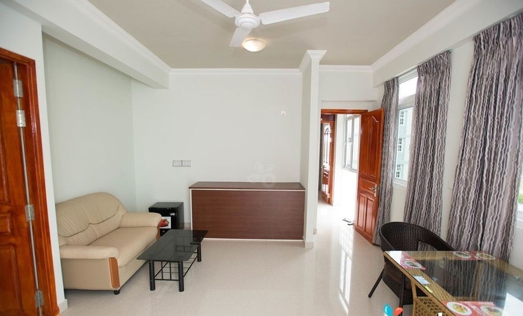 Imagen de los interiores del Hotel Ui Inn. Foto 12