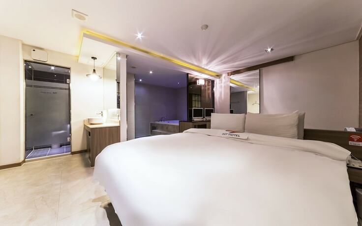 Imagen de la habitación del Hotel Uiwang IMT. Foto 17