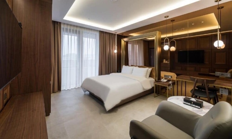 Imagen de la habitación del Hotel Uiwang Mayotte. Foto 14