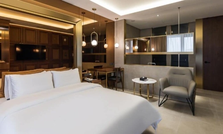 Imagen de la habitación del Hotel Uiwang Mayotte. Foto 18