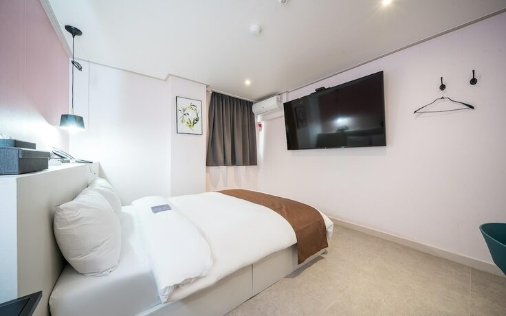 Imagen de la habitación del Hotel Uiwang Nine. Foto 11