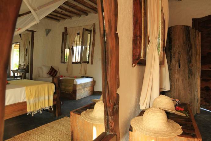 Imagen de la habitación del Hotel Ujamaa Beach Resort Zanzibar. Foto 8