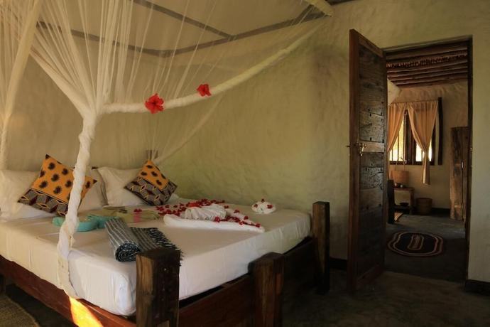 Imagen de la habitación del Hotel Ujamaa Beach Resort Zanzibar. Foto 17
