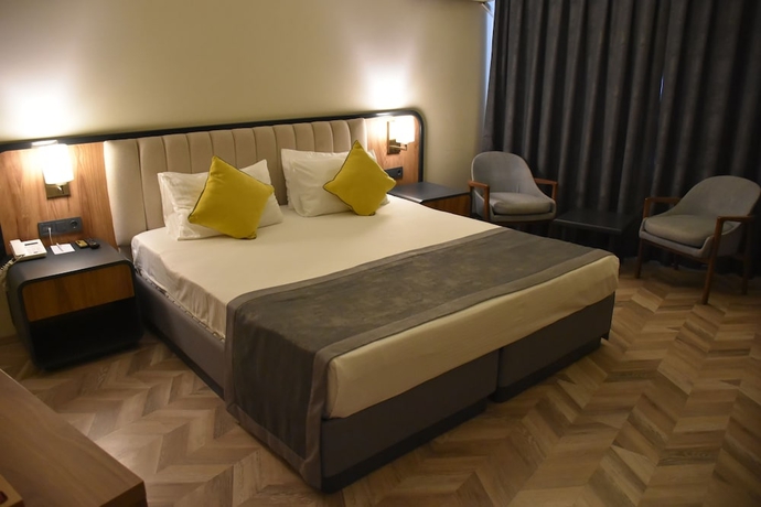 Imagen de la habitación del Hotel Uk Ankara. Foto 1