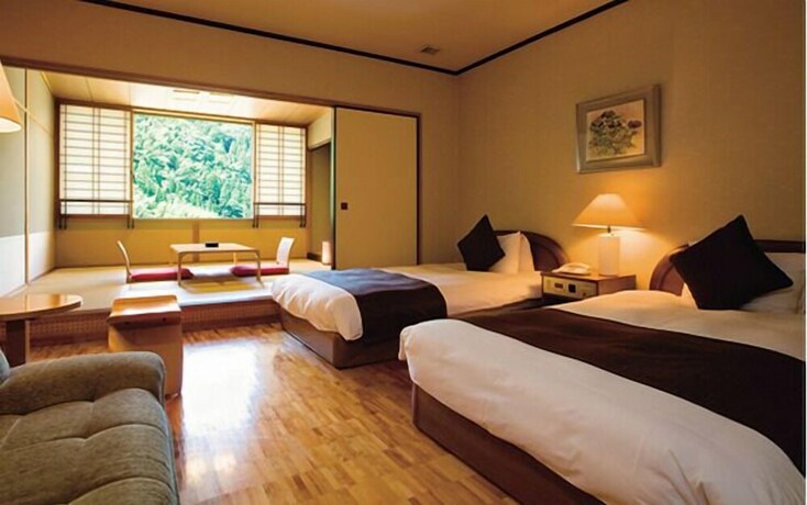 Imagen general del Hotel Ukiha Bekkan Shinshiyo. Foto 2