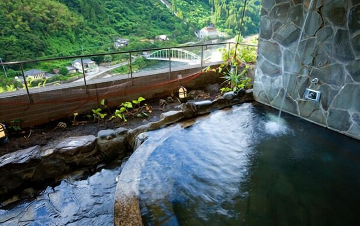 Imagen general del Hotel Ukiha Bekkan Shinshiyo. Foto 3