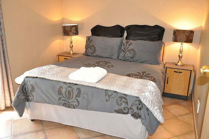 Imagen de la habitación del Hotel Ukutula Lodge and Game Reserve. Foto 17