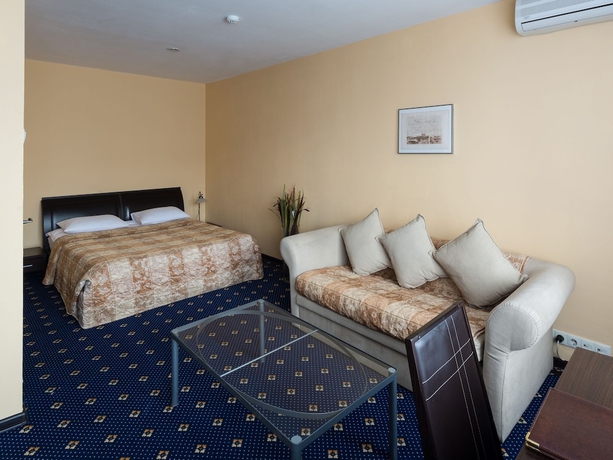 Imagen de la habitación del Hotel Ulanskaya. Foto 13