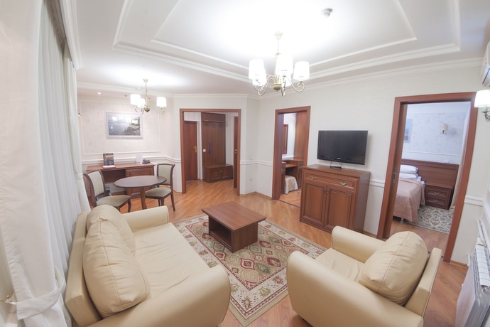 Imagen de la habitación del Hotel Ulan-ude Park. Foto 17