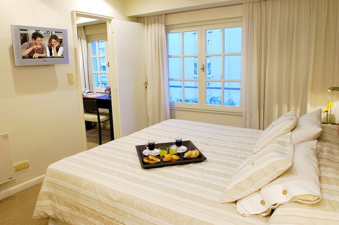Imagen de la habitación del Hotel Ulises Recoleta Suites. Foto 4