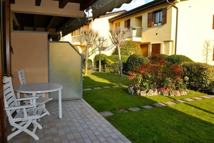 Imagen de los exteriores del Hotel Ulivi. Foto 13