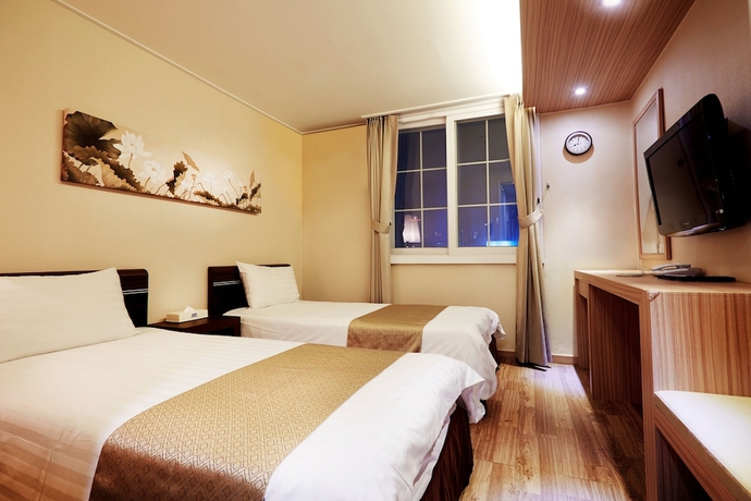 Imagen de la habitación del Hotel Uljiro Co-op Residence. Foto 3