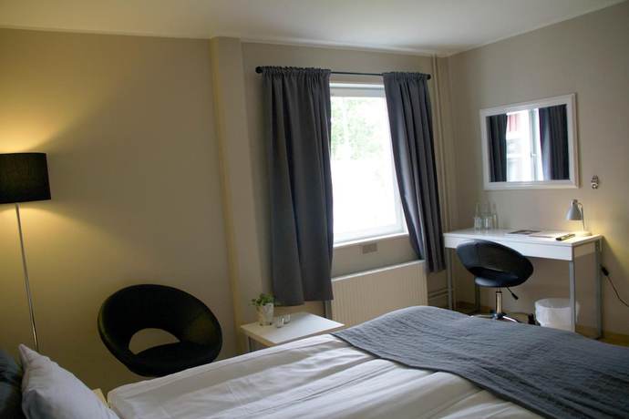 Imagen de la habitación del Hotel Ull&aring;ngersl och Restaurang. Foto 7