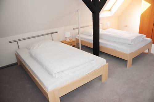 Imagen de la habitación del Hotel Ulmer Stuben. Foto 11