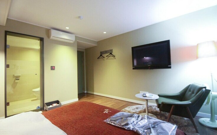 Imagen general del Hotel Ulsan Junggu Jb Design. Foto 2