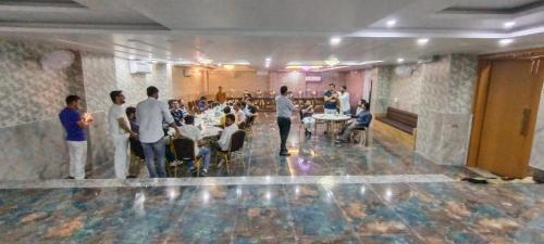 Imagen general del Hotel Ultima. Foto 16