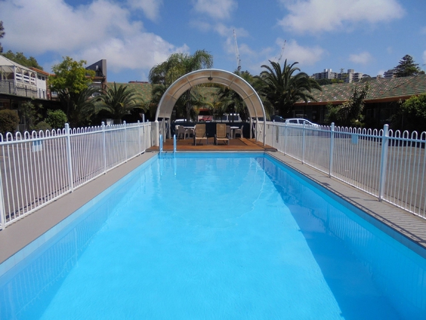 Imagen de la piscina del Hotel Ultimate Apartments Bondi Beach. Foto 8