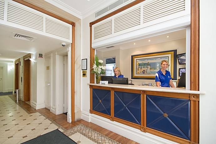 Imagen de los interiores del Hotel Ultiqa Burleigh Mediterranean Resort. Foto 9