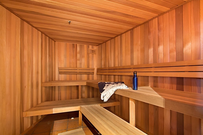 Imagen general del Hotel Ultiqa Burleigh Mediterranean Resort. Foto 3