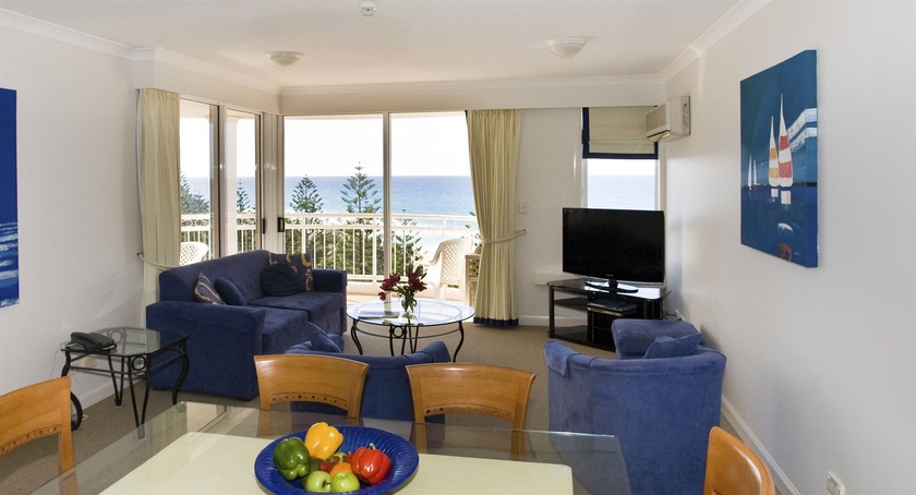Imagen de los interiores del Hotel Ultiqa Burleigh Mediterranean Resort. Foto 10