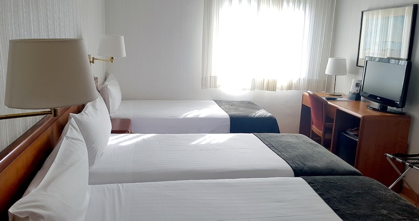 Imagen de la habitación del Hotel Ultonia. Foto 7