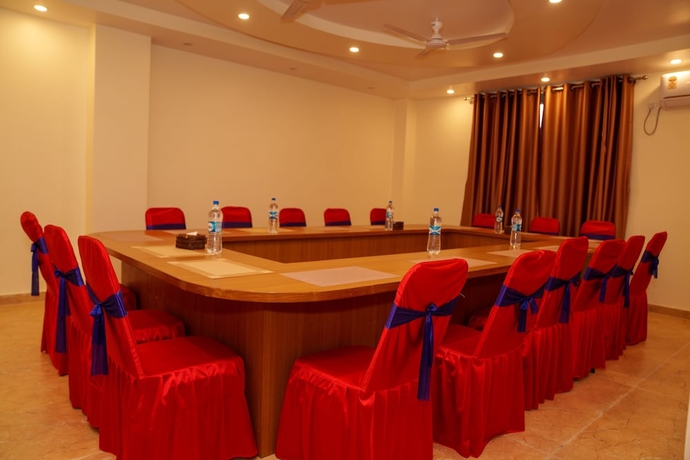 Imagen general del Hotel Ultra International. Foto 4