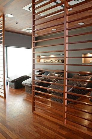 Imagen de la piscina del Hotel Ultra Marine. Foto 8