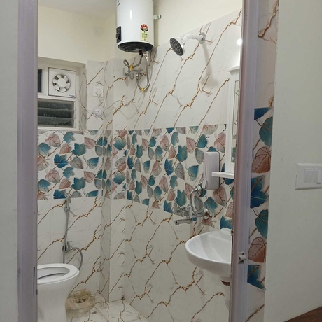 Imagen de la habitación del Hotel Ultra Stay. Foto 8