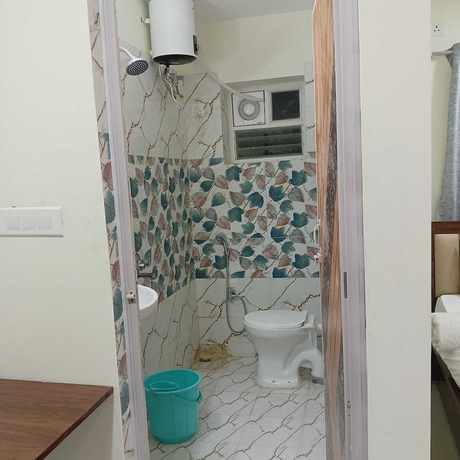 Imagen de la habitación del Hotel Ultra Stay. Foto 9