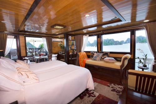 Imagen de la habitación del Hotel Ultralux Hera Cruise. Foto 9