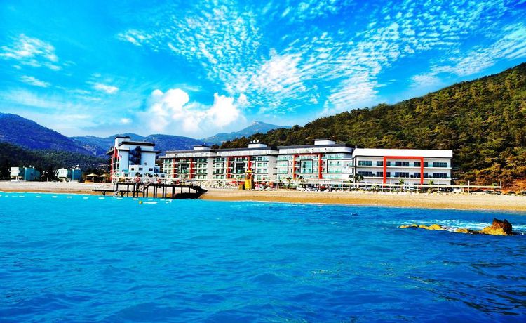 Imagen general del Hotel Ulu Resort - All Inclusive. Foto 1