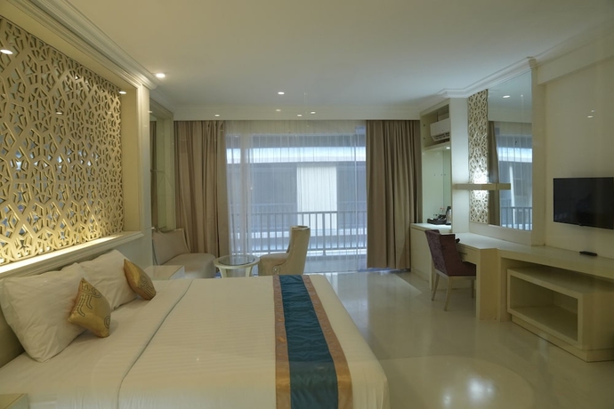 Imagen de la habitación del Hotel Ululani Bali. Foto 5