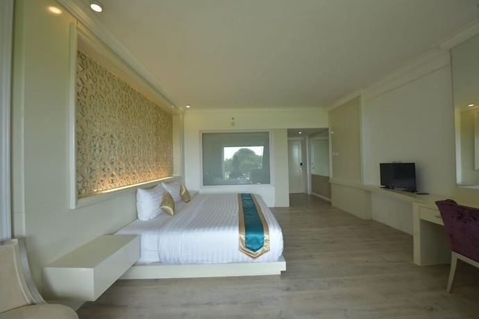 Imagen de la habitación del Hotel Ululani Bali. Foto 7