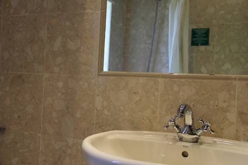 Imagen de la habitación del Hotel Ulveira. Foto 6