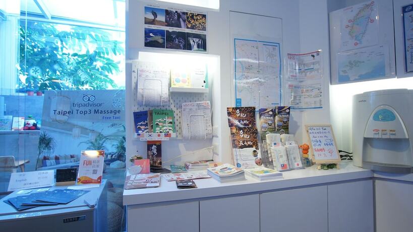 Imagen de los interiores del Hotel Ulysses. Foto 16