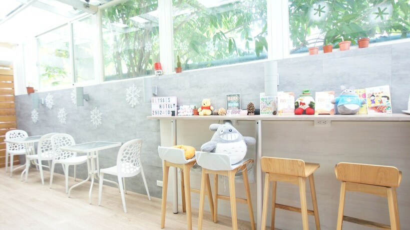 Imagen de los interiores del Hotel Ulysses. Foto 17