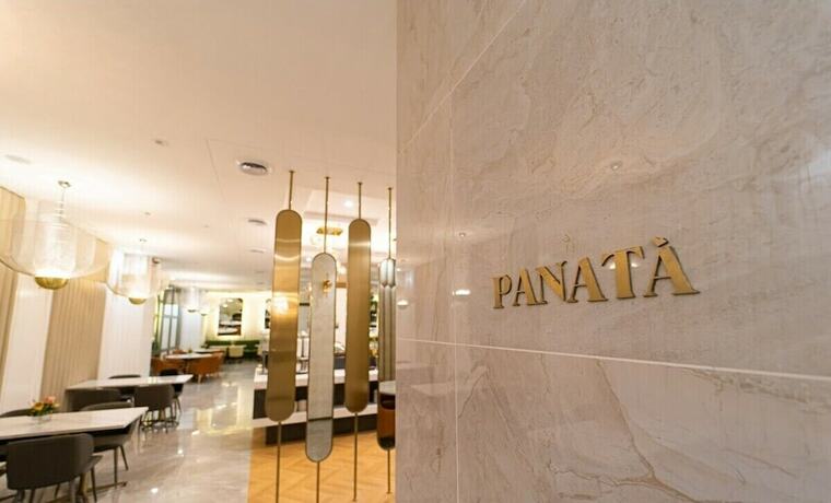 Imagen del bar/restaurante del Hotel Uma And Residences. Foto 13