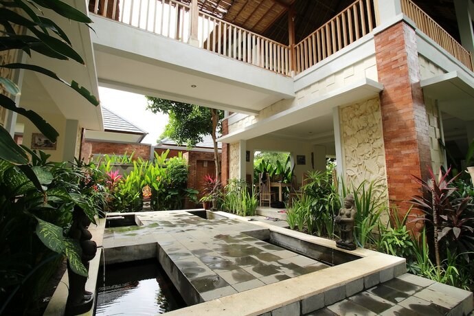 Imagen del bar/restaurante del Hotel Uma De Villa Sanur. Foto 17